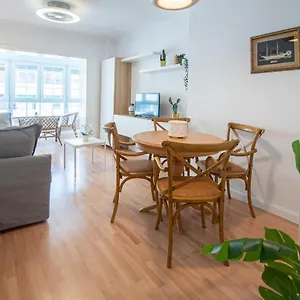 https://apartamento-el-espejo-del-mar-de-cadiz.hotelsincadiz.net